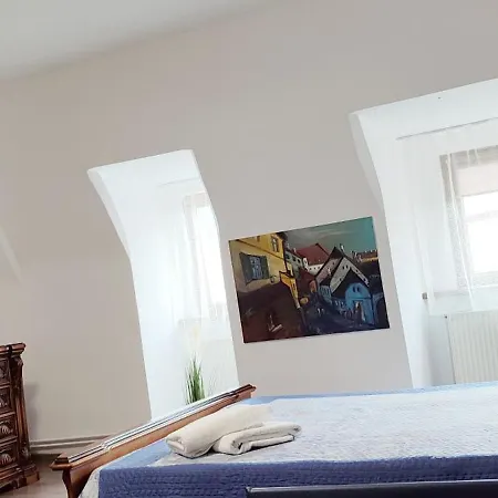 Perfect Up Apartment *